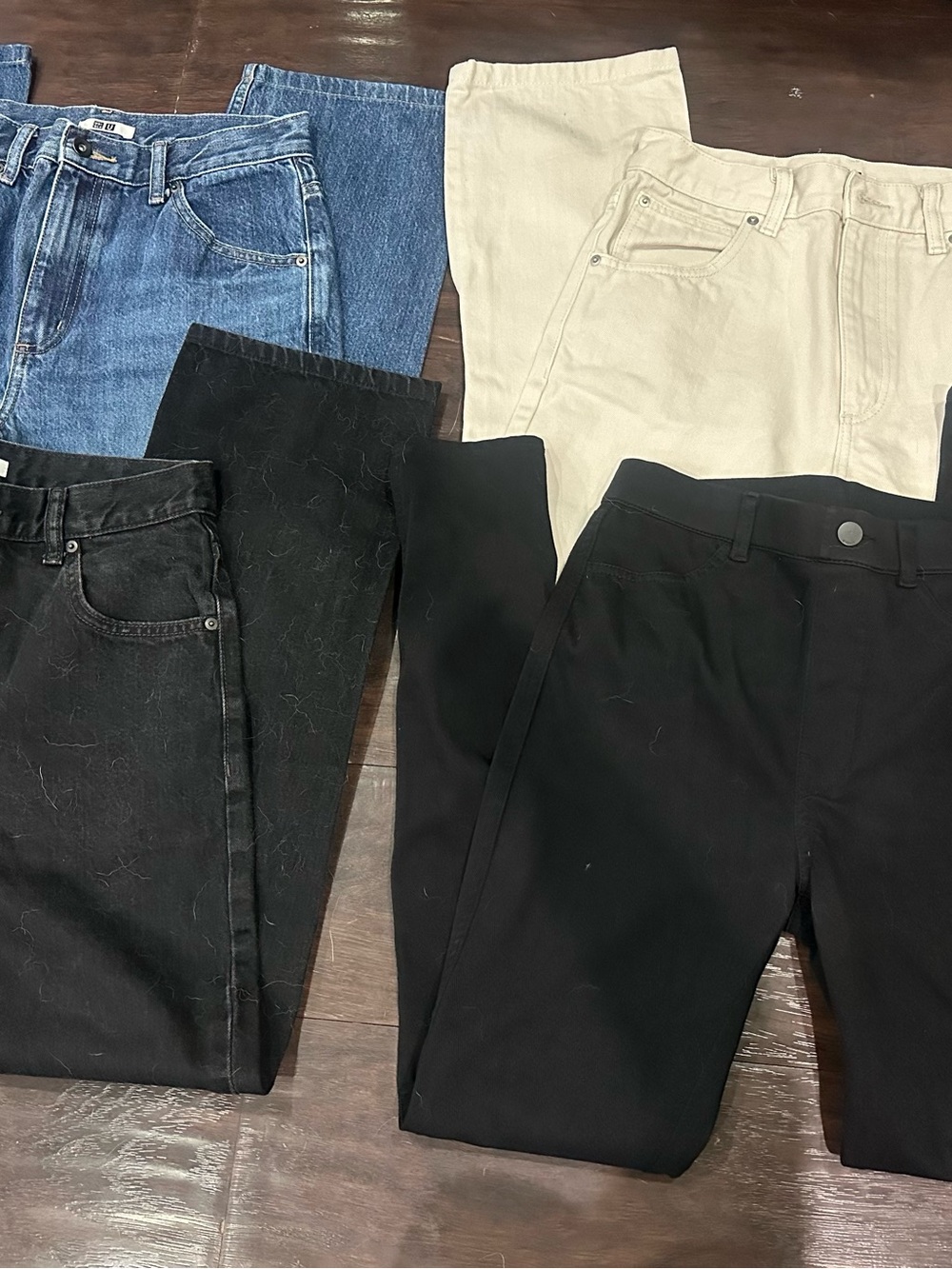 Bundle lot of 4 Uniqlo Womens jeans size 26
